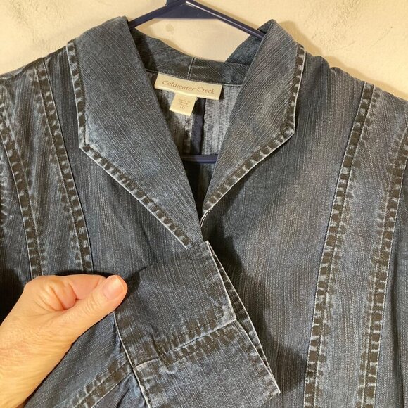 Womens Coldwater Creek Button Up Light Chambray Jean Jacket Blue 10 Tencel - Picture 3 of 9